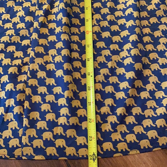 🎉SOLD LOCALLY🎉 Everly skirt with elephants Medium - Picture 5 of 5